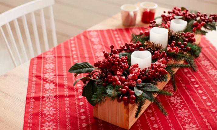 Taller de centros navideños en el Casino