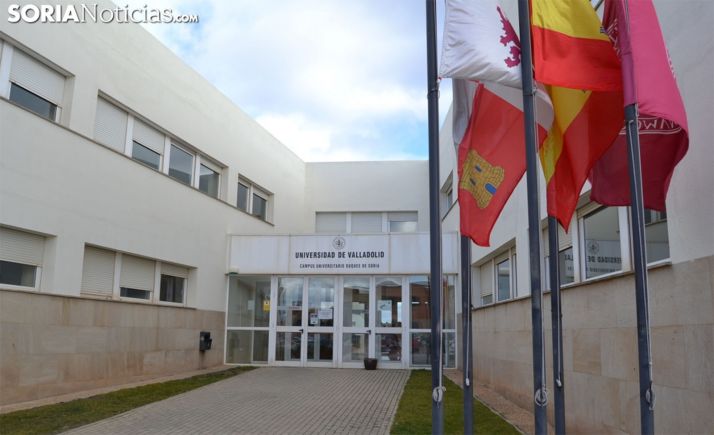 Entrada principal a las instalaciones del Campus. /SN