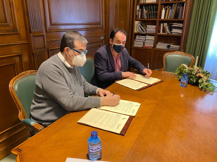 La Diputación y la Cámara de Comercio firman un convenio de colaboración para seguir fomentando el emprendimiento