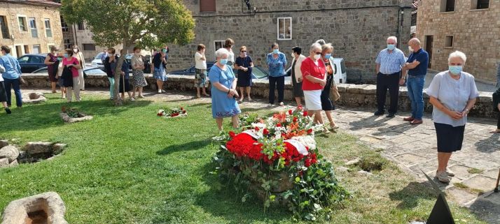 VÍDEO: Duruelo felicita las fiestas recordando el 2020 y la resistencia de sus vecinos
