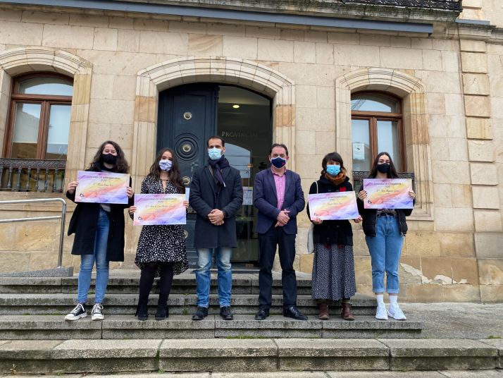 La Diputación se llena de talento en la entrega de premios del Certamen de Ilustración y el de Microrrelatos