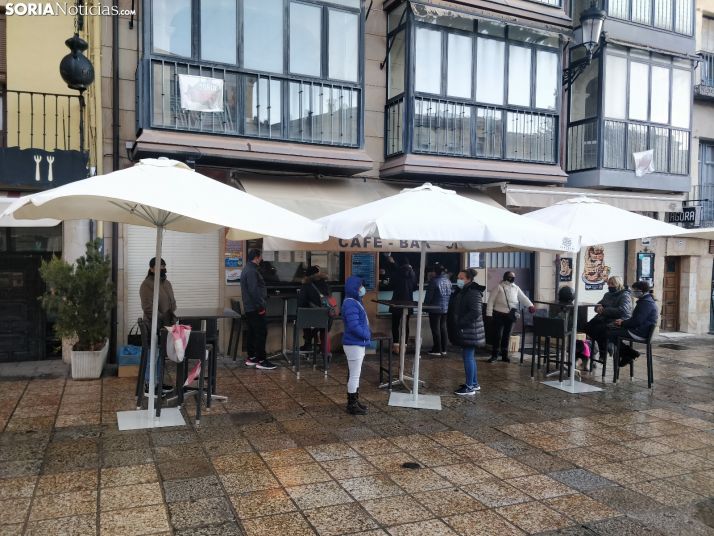 La Junta pide a Trabajo que la apertura de terrazas no perjudique a los ERTEs de la hostelería