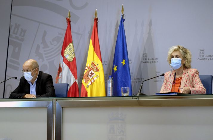 Con la incidencia en 1.400, Castilla y León teme un nuevo estallido por la cepa británica