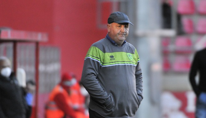 Mandiola deja de ser el entrenador del Numancia