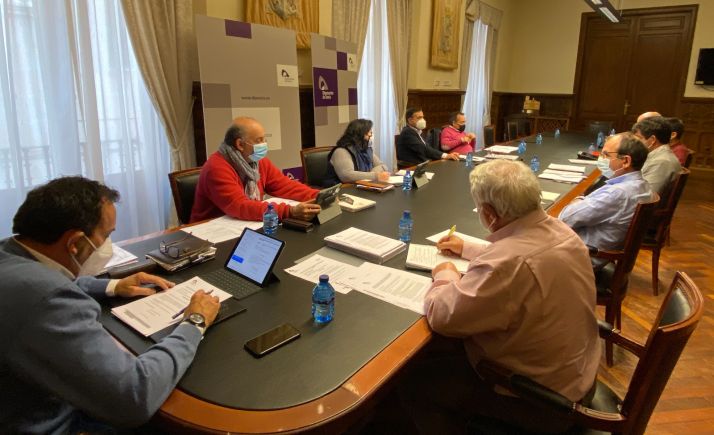 La Diputación prorroga el convenio de recogida de basuras por 1,5 M€