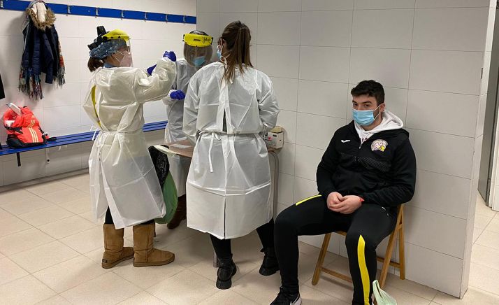 La plantilla del BM Soria prepara el primer compromiso liguero de 2021