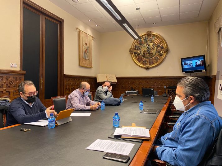 Diputación agilizará los trámites de la Tarjeta bebé para hacerla efectiva cuanto antes