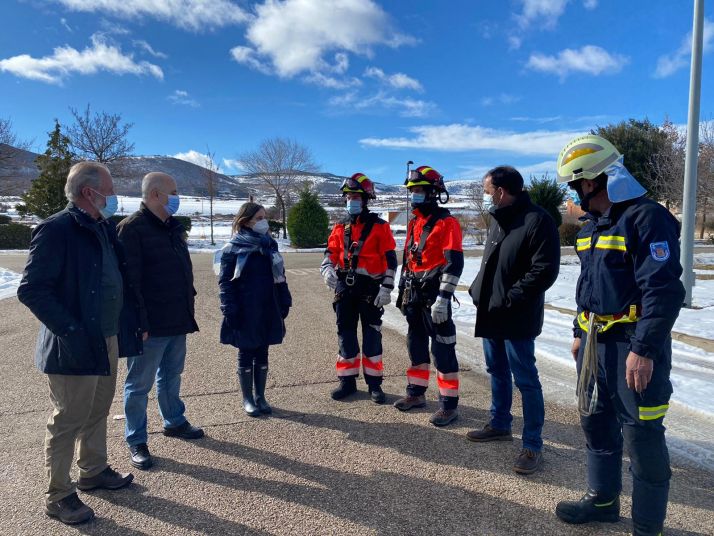 La Diputación incorpora un nuevo vehículo para su servicio de bomberos  
