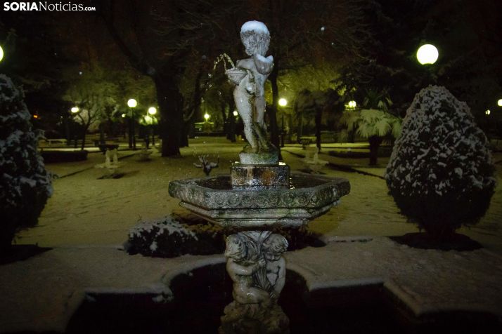 Soria recibe al 2021 con una preciosa nevada