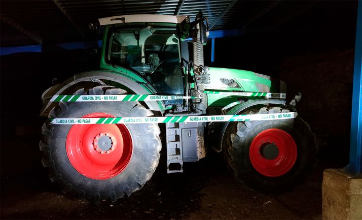 La Guardia Civil de Soria desarticula un grupo criminal y recupera un tractor sustraído en Aldealafuente