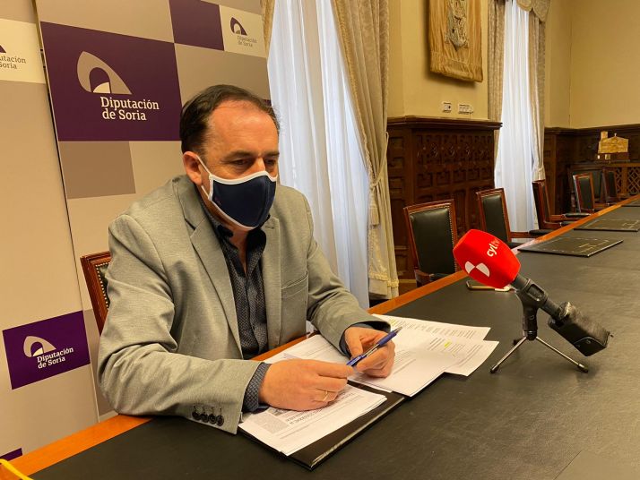 Benito Serrano durante la rueda de prensa.