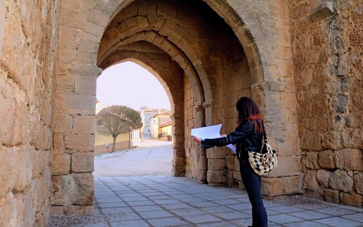 Almazán adjudica las obras de la Puerta del Mercado por algo más de 1,5 M€