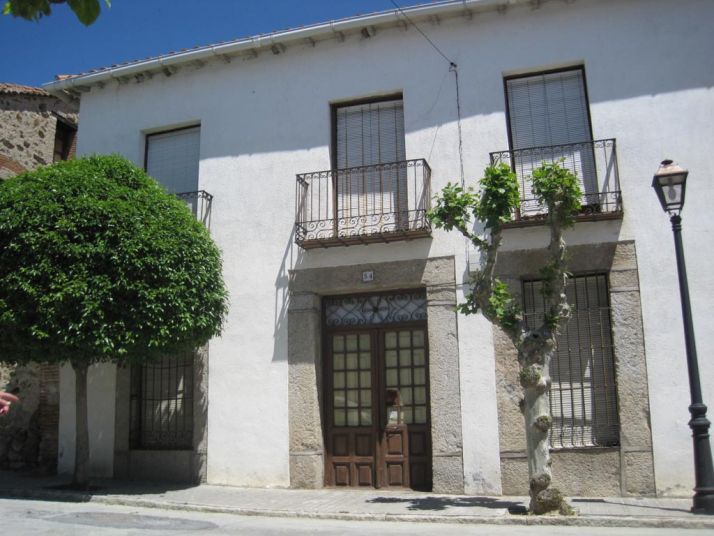 La Junta apuesta por mantener vivo el legado de Adolfo Suárez con el impulso a su casa natal en Cebreros