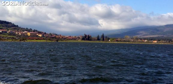 El agua roza el 80% en el pantano y obliga a desembalsar para evitar riesgos
