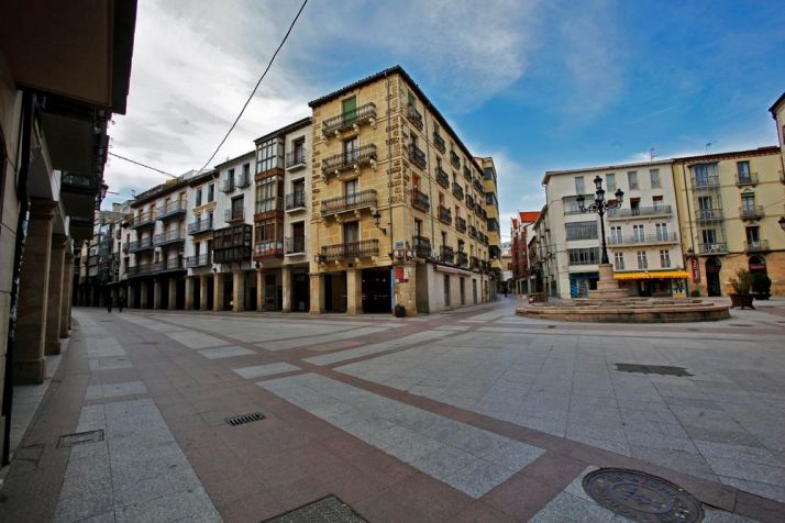 El auto (completo) del Supremo en el que tumba el adelanto del toque de queda 