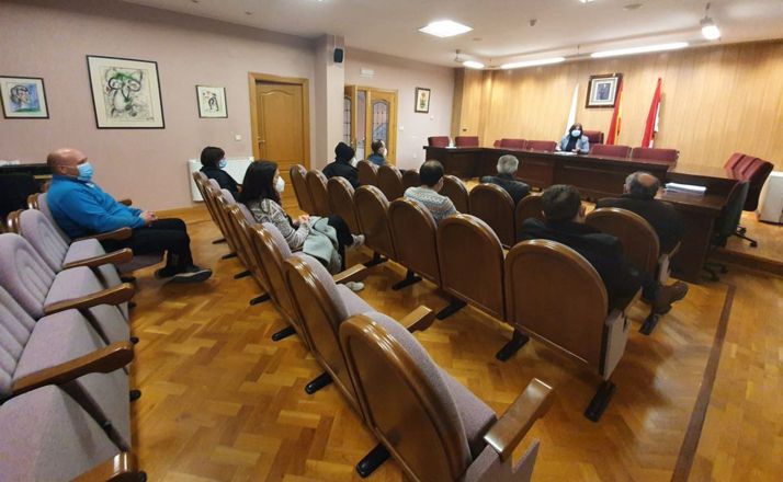 El Ayuntamiento de San Esteban suscribe convenios con asociaciones locales por 24.000 euros