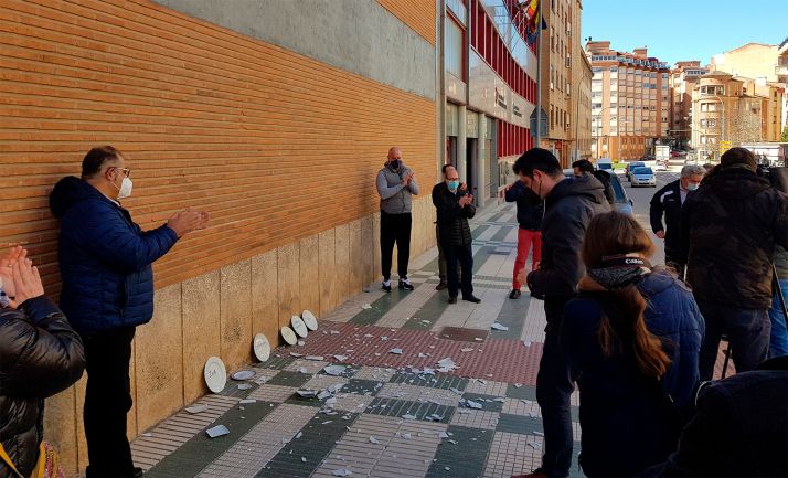 Nueva protesta de ASOHTUR, esta vez frente a la Tesorería de la Seguridad Social