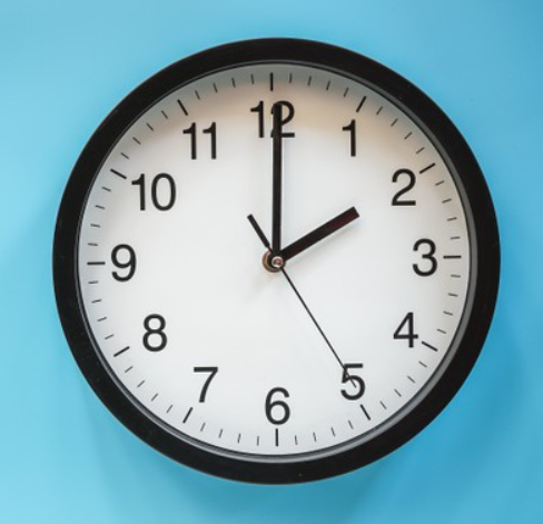 Recordad esta noche: A las 2 serán las 3