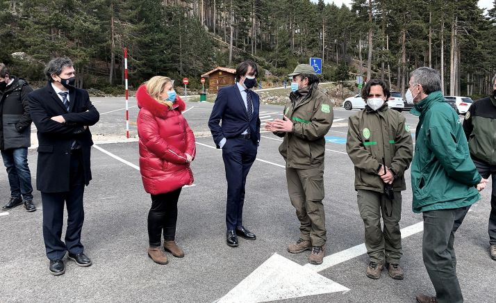 El aparcamiento de la Laguna Negra tendrá capacidad para 220 vehículos, 25 motos, 5 caravanas y 65 autobuses