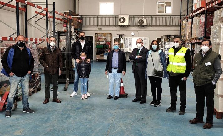 Culebras ‘ficha’ por el Banco de Alimentos