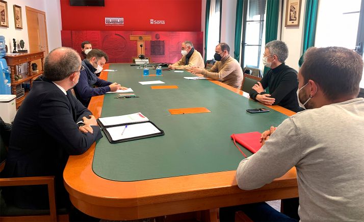 Ayuntamiento y clubes estudian la vuelta a las competiciones de categorías inferiores
