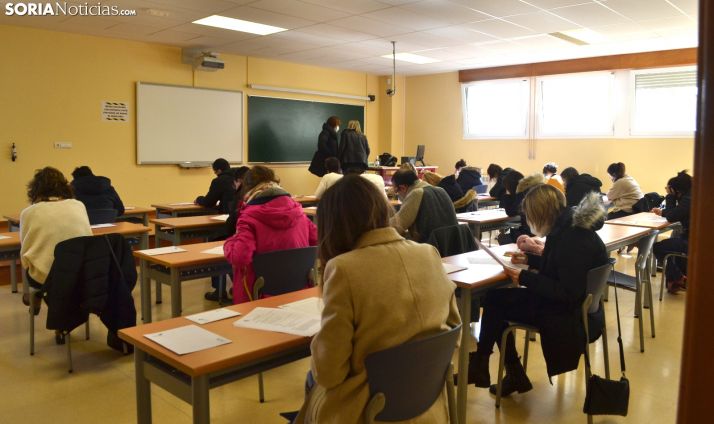 140 opositores para una plaza de la Diputación