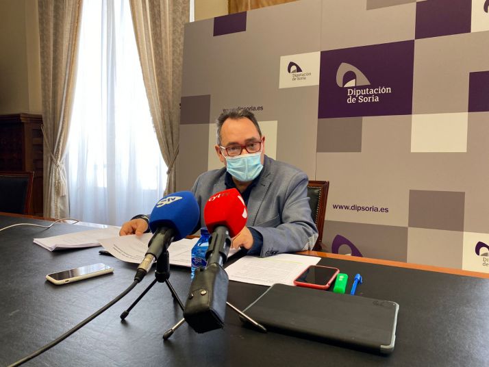 El convenio entre Diputación y Obispado permitirá la reparación de nueve templos de la provincia