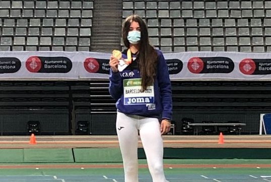 Sara Bogo, campeona de España de 1.500 Sub-18