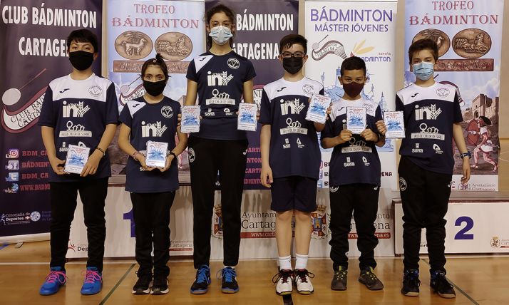 Siete medallas para el Valonsadero Bádminton en el Máster Nacional Sub13