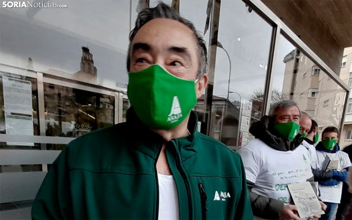 Carmelo Gómez sobre el lobo: Quien quiera protegerlos, que cerquen un monte, pongan un pastor y los alimenten