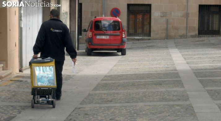 Correos afirma que no contempla un plan de privatización