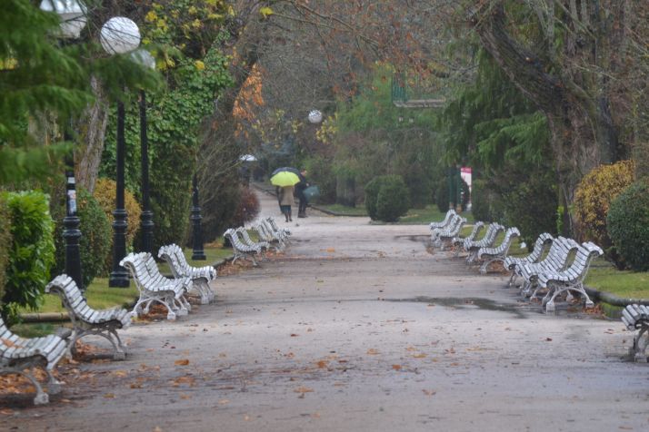 Detenido tras amenazar y agredir a otra persona en la Dehesa