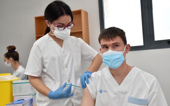 La vacunación contra el Covid se refuerza en Castilla y León en plena Semana Santa