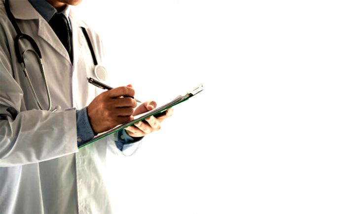 La Junta renueva su colaboración anual con el Programa de Atención Integral al Médico Enfermo 