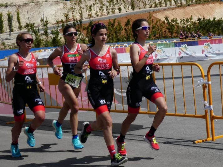 El Triatlón Soriano brilla en La Nucía