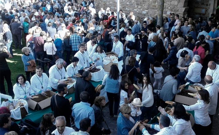 Los mayordomos de Olmacedo ponen a la venta el chorizo a partir del jueves 