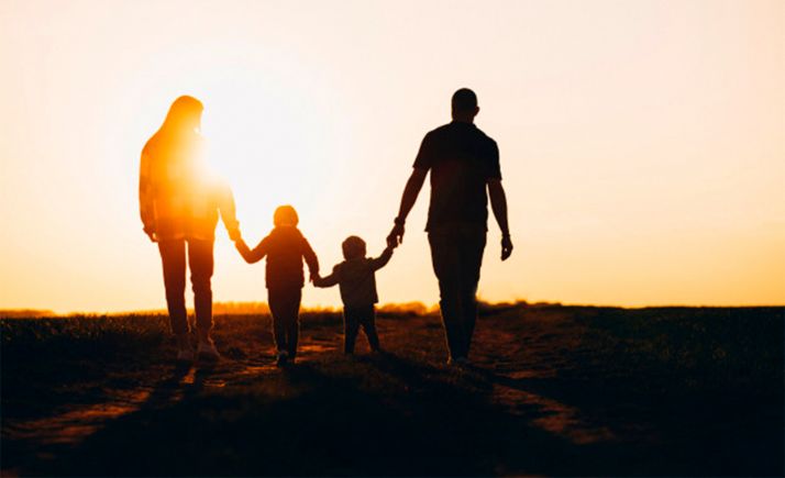 Castilla y León programa un plan integral de 57 medidas para familias y un impacto económico anual de 75 M€