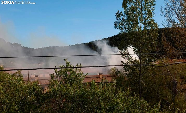 Arde una cochera en San Leonardo