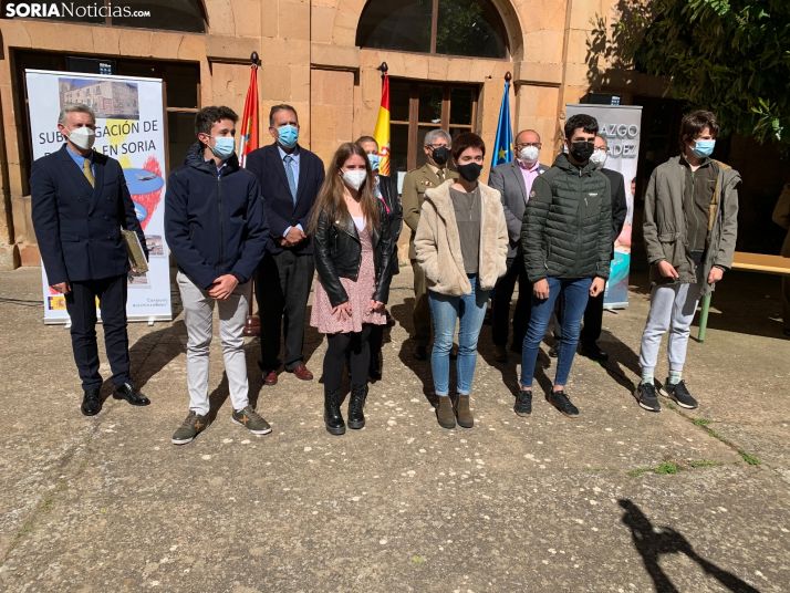 Entrega del premio del concurso literario escolar Carta a un militar español
