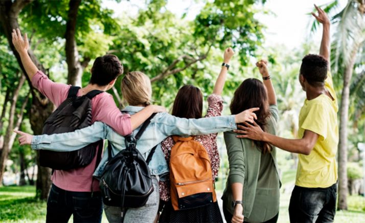 Castilla y León convoca 3.497 plazas juveniles para programas culturales, de voluntariado, de formación en idiomas y de ocio en verano