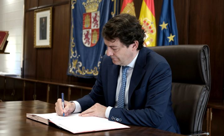 Mañana entra en vigor la eliminación del Impuesto de Sucesiones y Donaciones entre familiares directos 