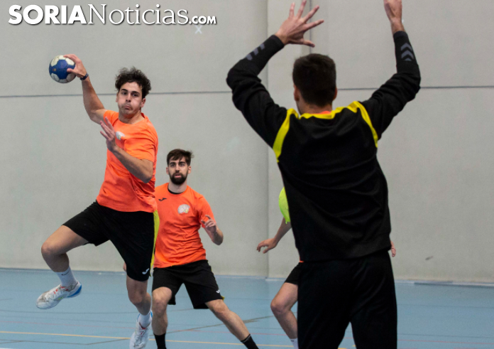 Agustinos de Alicante 23-25 Balonmano Soria: Primer paso para el ascenso conseguido