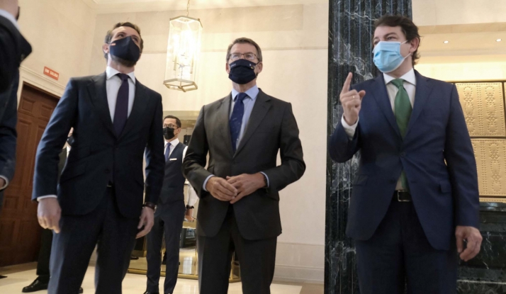 Mañueco exige al Gobierno que deje de generar caos con las medidas y le pide consenso con las comunidades