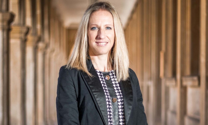 Instan a reparar el suelo de la pista de hockey del San Andrés