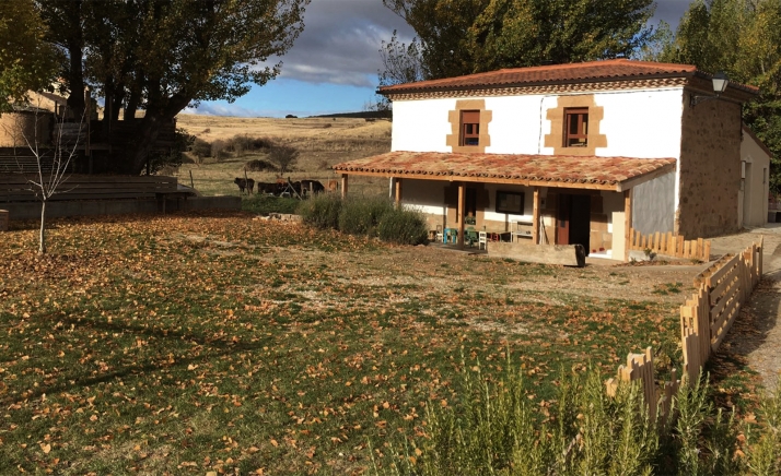 Podemos apoya a Rizoma sobre el futuro de la escuela de Fuentelfresno