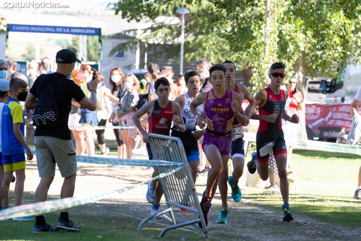 Cataluña y Comunidad Valenciana ganan los Campeonatos Nacionales de Triatlón Escolar en Almazán