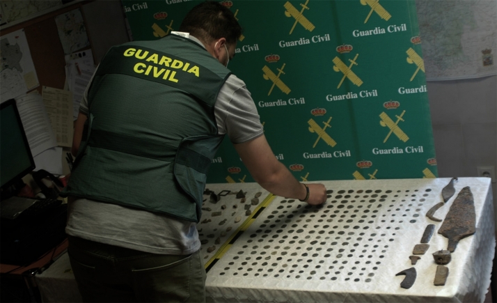 La Guardia Civil interviene más de 300 piezas arqueológicas, al parecer expoliadas