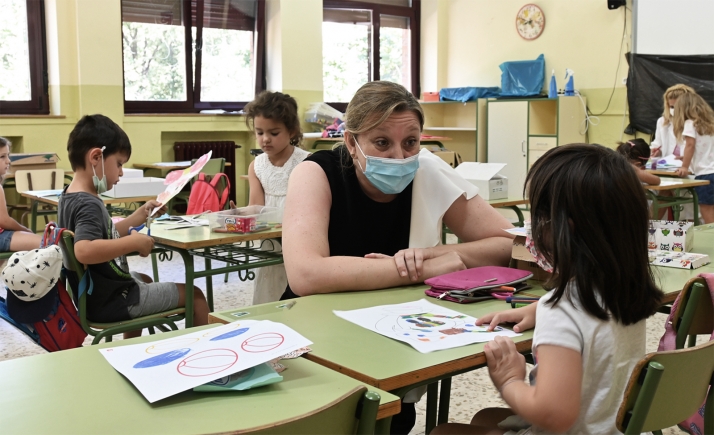 La Junta activa el bono Concilia para facilitar la conciliación con ayudas de 750 € por cada hijo de 0 a 3 años