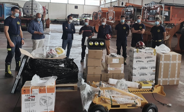La Diputación entrega al parque de Bomberos de Soria material por valor de 25.000 euros