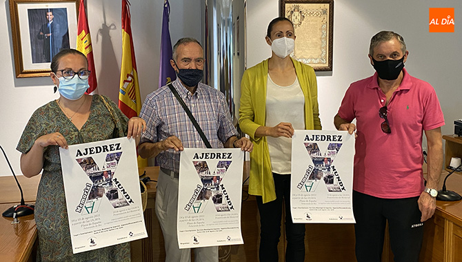 El Ayuntamiento de Peñaranda y la asociación de ajedrez presentaban el X Memorial Mundy